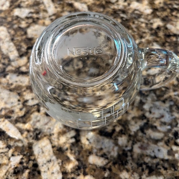 Nestle ☕️ Collectable - Picture 2 of 4